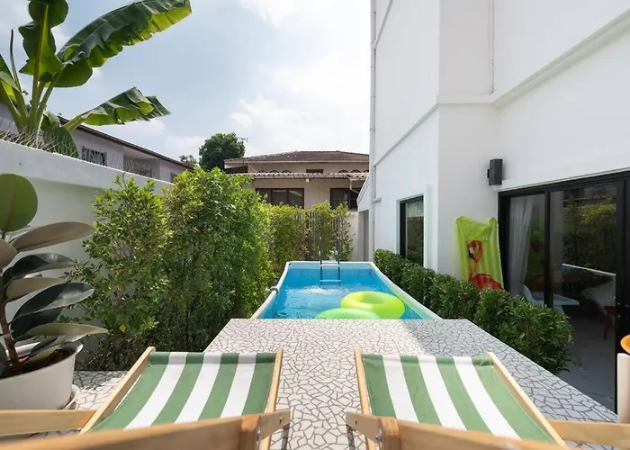 別墅 Miq Ekkamai3_pool Villa_3br House *